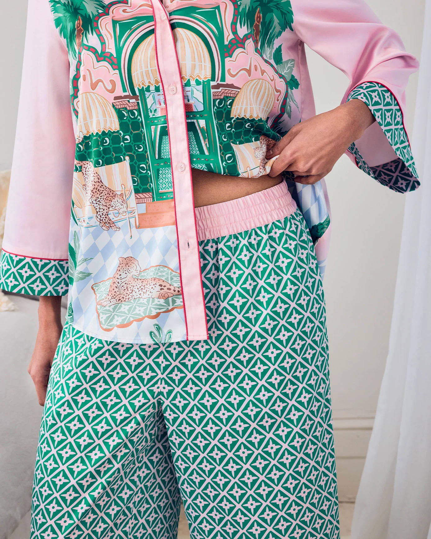 Satin The Clubhouse Print Long Pyjama Set - Image 5