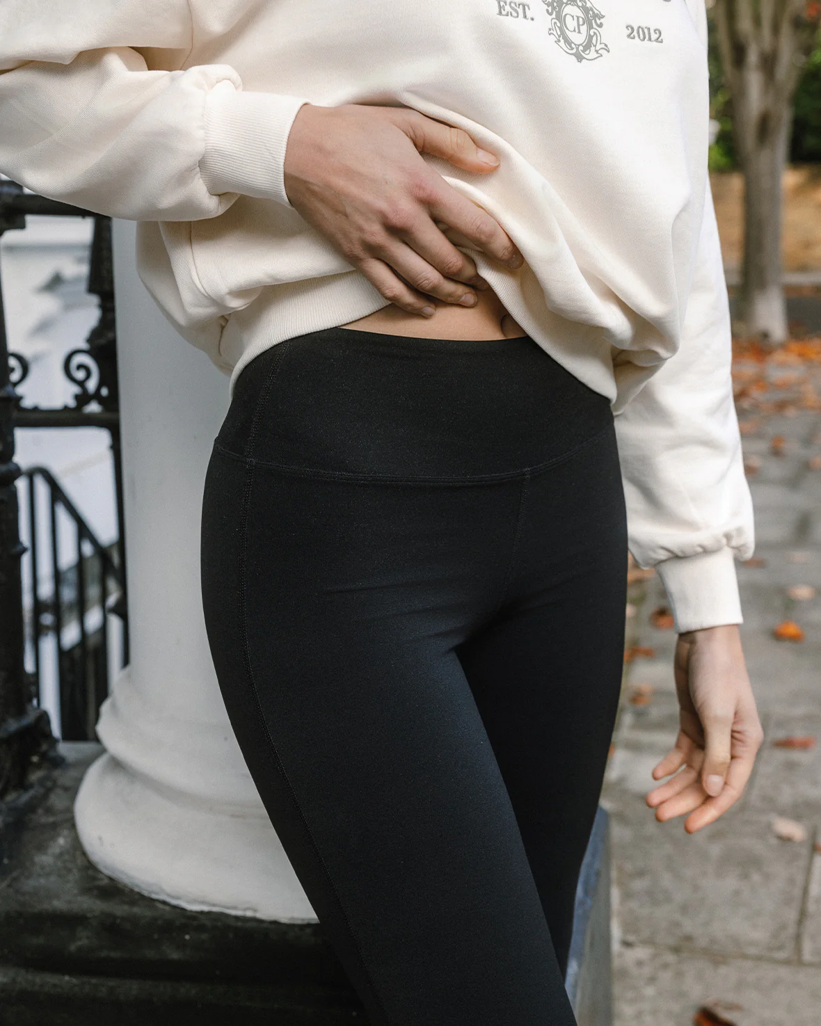 Soft + Stretch High-Rise Flared Leggings - Black - Image 4