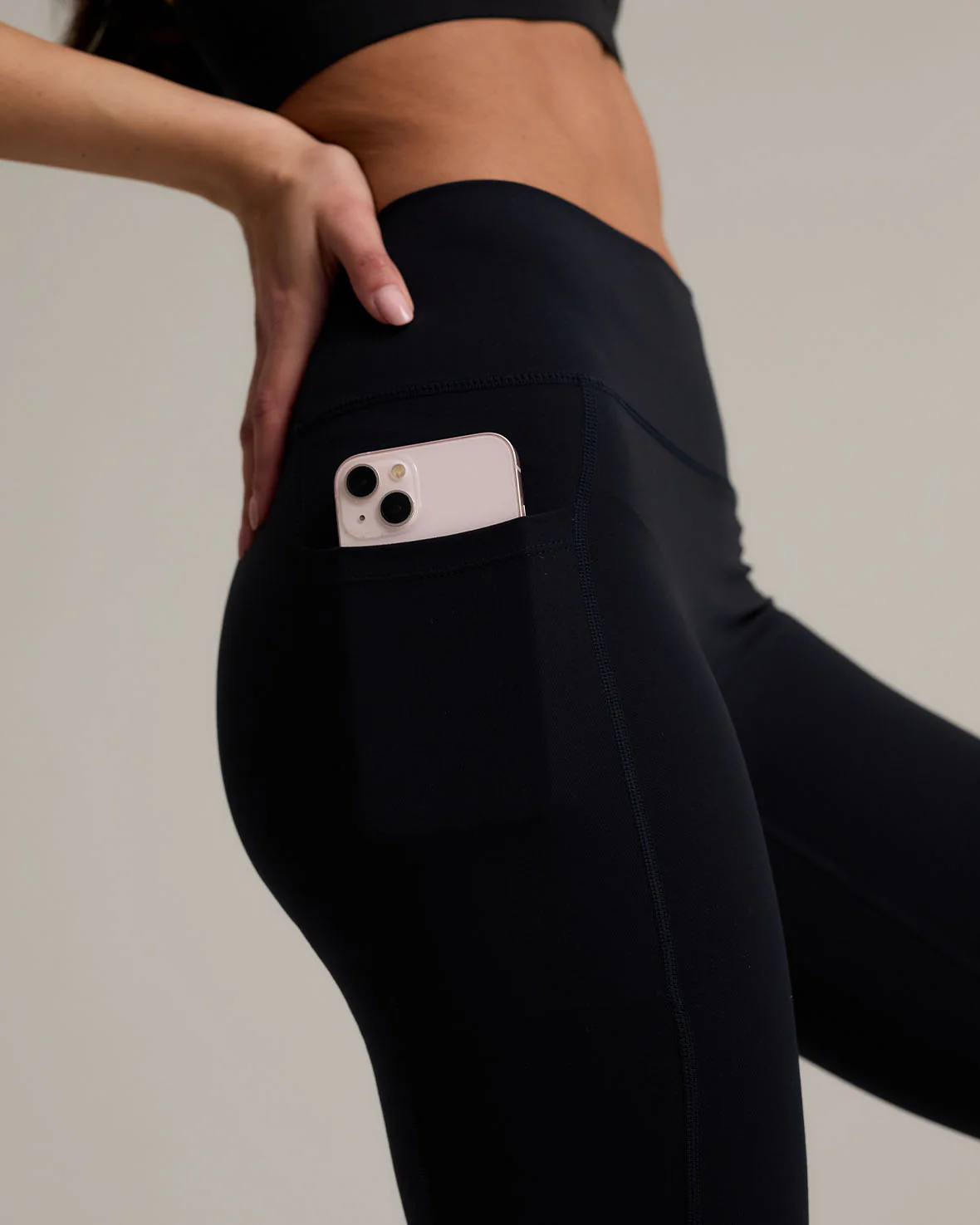 SoftSculpt Flared Leggings - Black - Image 3